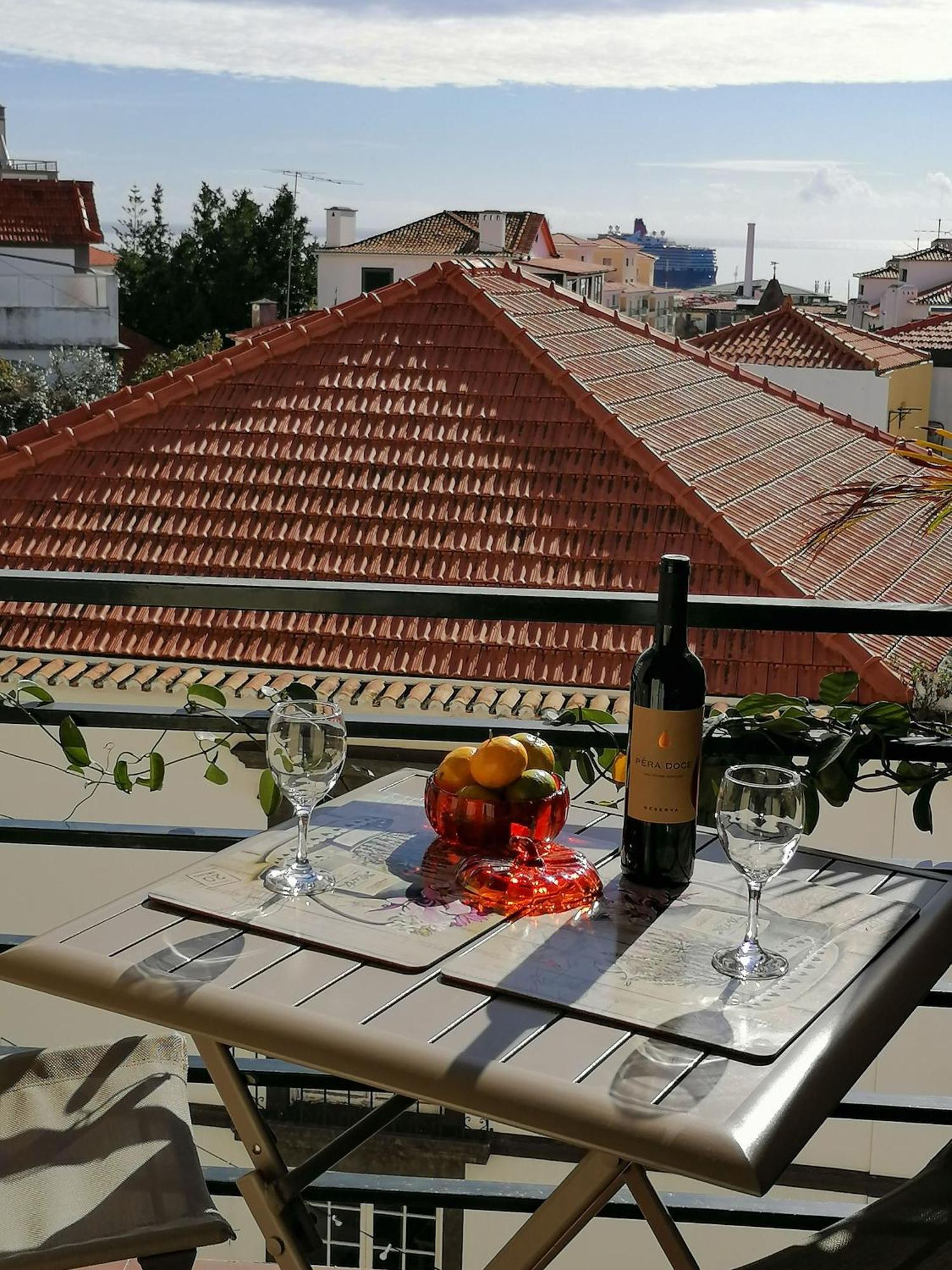 Ferienwohnung Apartament Ladeira Centro Funchal  Exterior foto